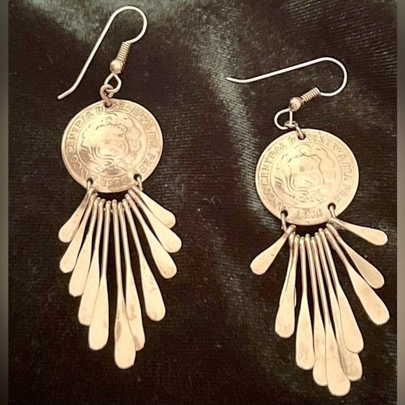 Banco Central De Reserva Del Peru 1976 Sterling Silver Dangle Earrings Boho Chic - Picture 1 of 17